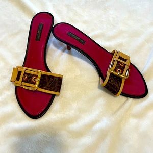 Louis Vuitton kitten heels with logo buckle strap